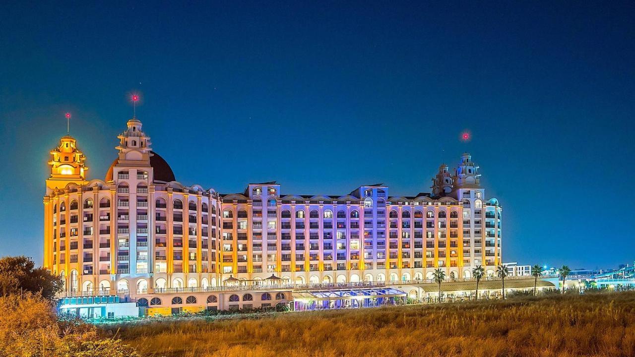 J'adore Deluxe Hotel&Spa Side Exterior foto